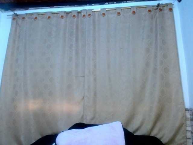 Bicky24 live cam on BongaCams