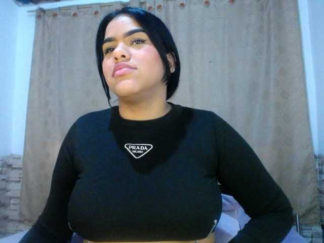 Bicky24 live cam on BongaCams
