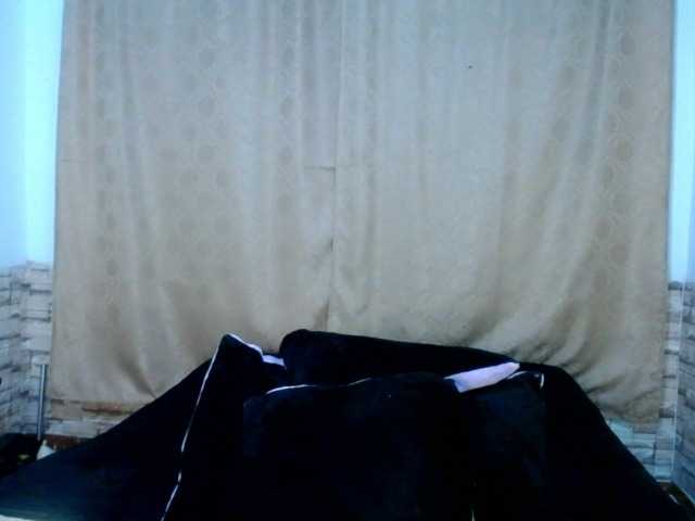 Bicky24 live cam on BongaCams