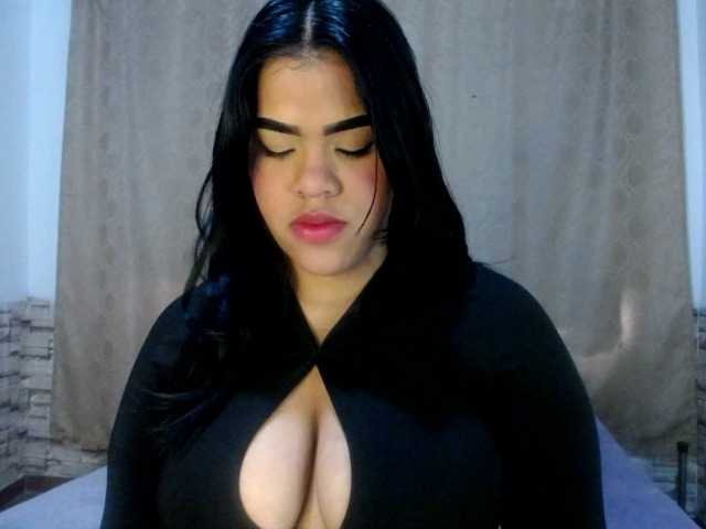 Bicky24 live cam on BongaCams
