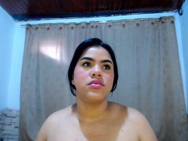 Bicky24 live cam on BongaCams