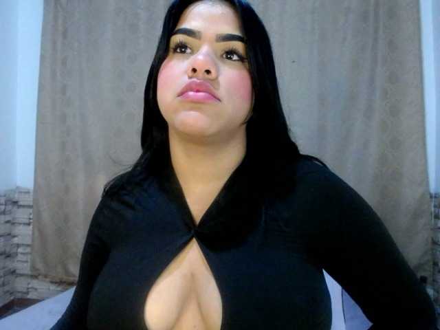 Bicky24 live cam on BongaCams