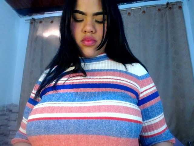 Bicky24 live cam on BongaCams