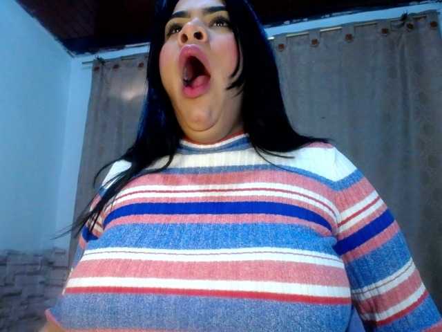 Bicky24 live cam on BongaCams