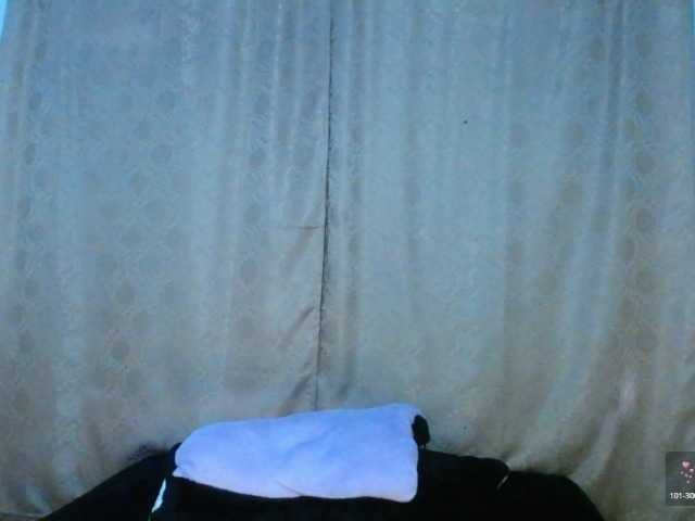 Bicky24 live cam on BongaCams