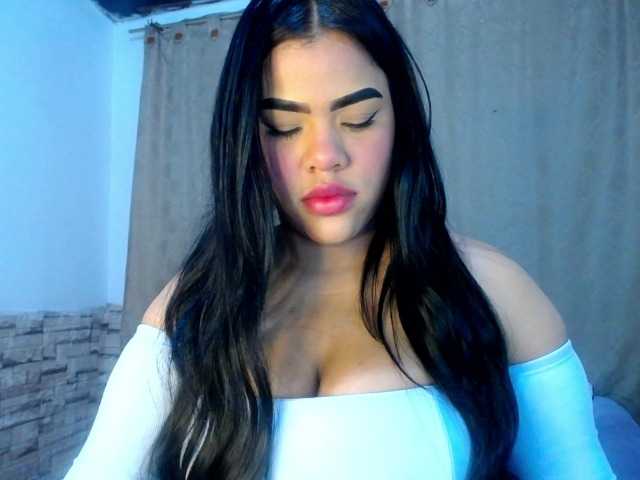 Bicky24 live cam on BongaCams