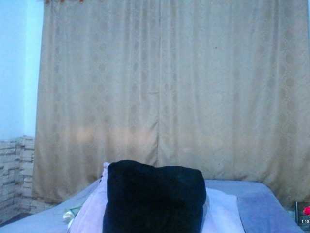 Bicky24 live cam on BongaCams