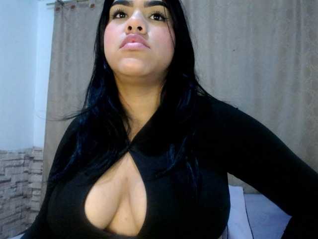 Bicky24 live cam on BongaCams