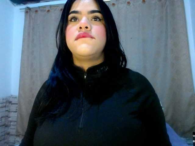 Bicky24 live cam on BongaCams