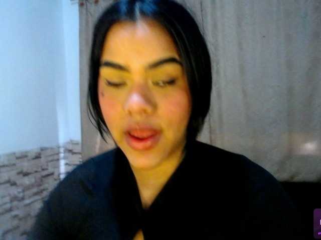 Bicky24 live cam on BongaCams