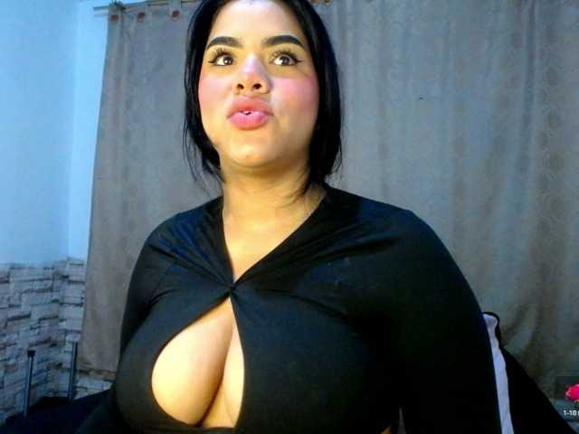 Bicky24 live cam on BongaCams