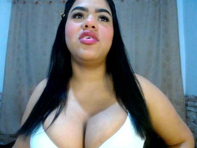 Bicky24 live cam on BongaCams
