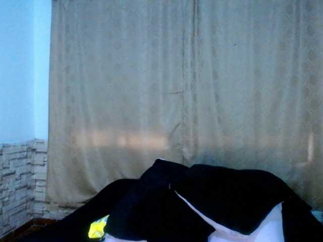 Bicky24 live cam on BongaCams
