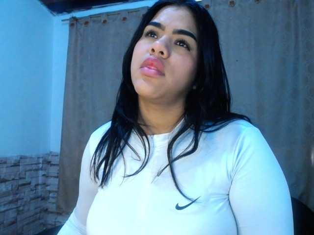 Bicky24 live cam on BongaCams