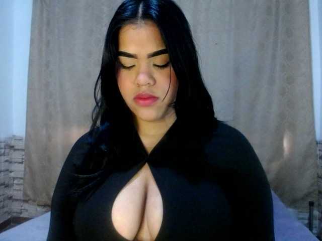 Bicky24 live cam on BongaCams