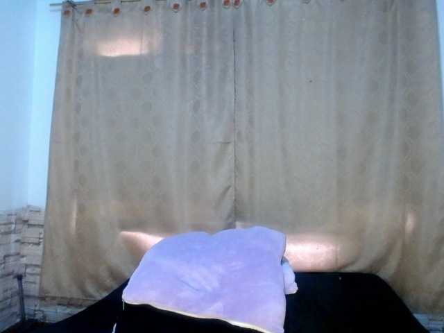 Bicky24 live cam on BongaCams