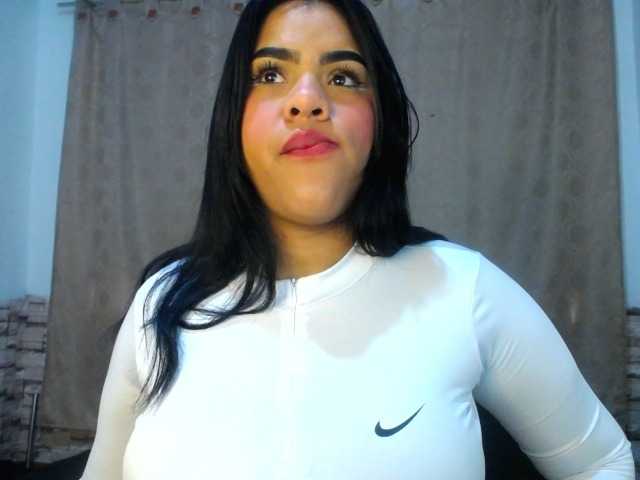 Bicky24 live cam on BongaCams