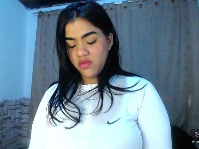Bicky24 live cam on BongaCams