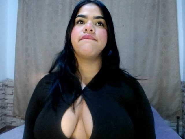 Bicky24 live cam on BongaCams