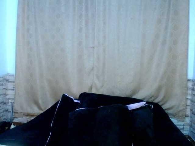 Bicky24 live cam on BongaCams