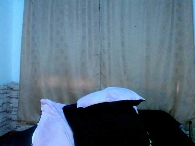 Bicky24 live cam on BongaCams