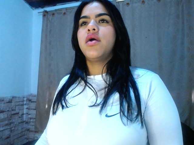Bicky24 live cam on BongaCams