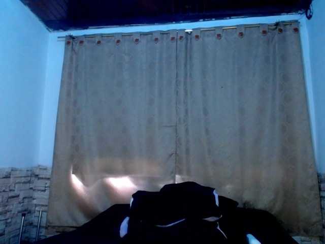 Bicky24 live cam on BongaCams