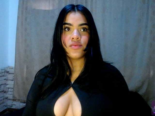 Bicky24 live cam on BongaCams