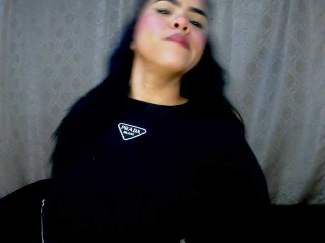 Bicky24 live cam on BongaCams