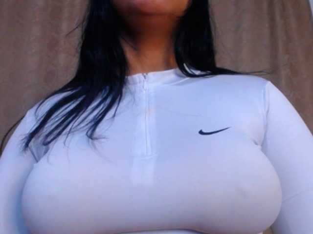 Bicky24 Live Cam on BongaCams