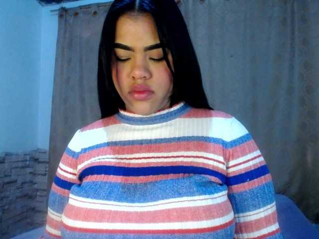 Bicky24 live cam on BongaCams