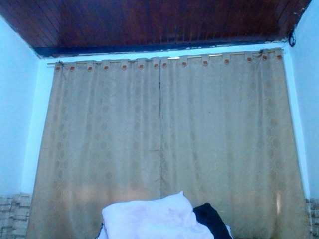 Bicky24 live cam on BongaCams