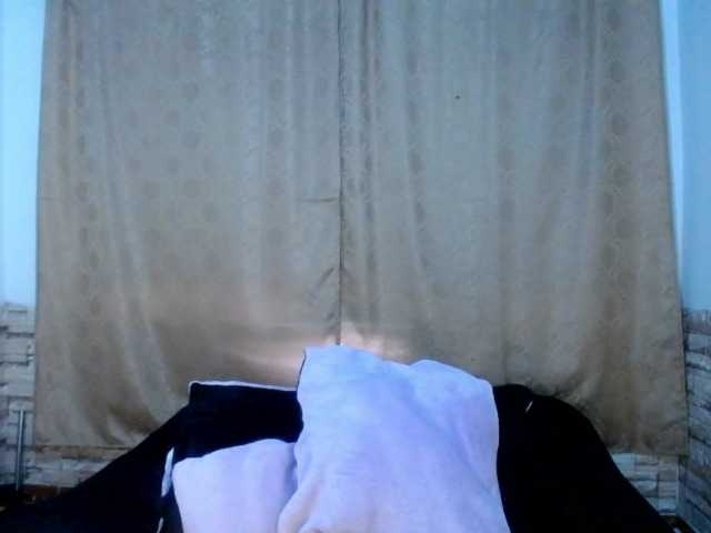 Bicky24 live cam on BongaCams