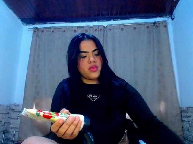 Bicky24 live cam on BongaCams