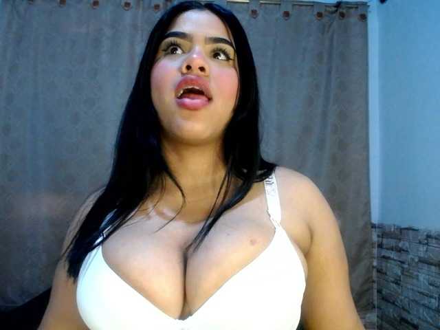 Bicky24 live cam on BongaCams
