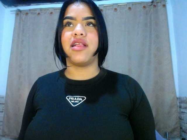 Bicky24 live cam on BongaCams