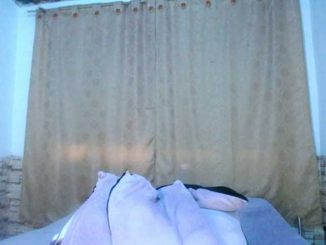 Bicky24 live cam on BongaCams
