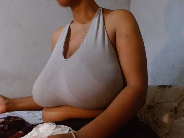 diamondboobs44dddx