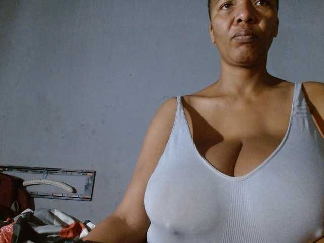 diamondboobs44dddx