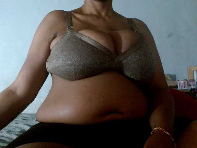 diamondboobs44dddx