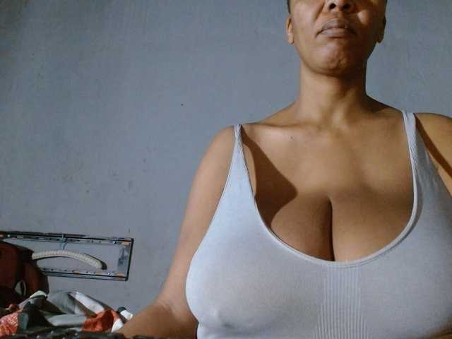 diamondboobs44dddx