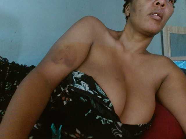 diamondboobs44dddx