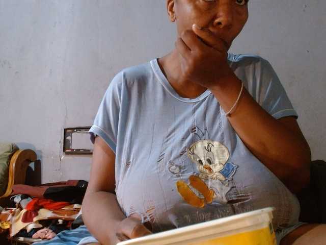 diamondboobs44dddx