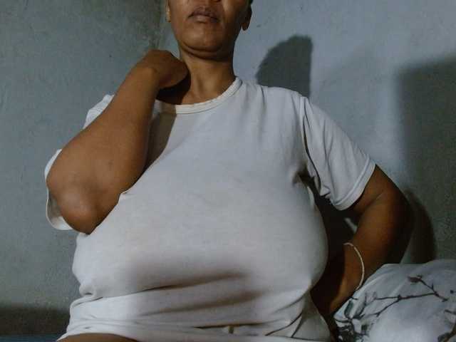 diamondboobs44dddx
