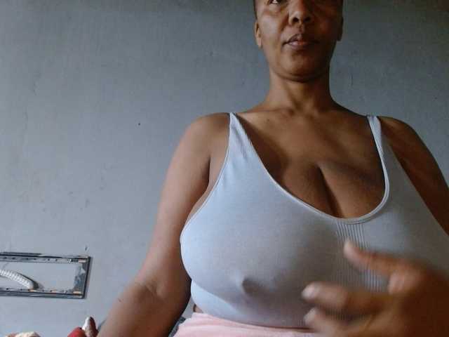diamondboobs44dddx