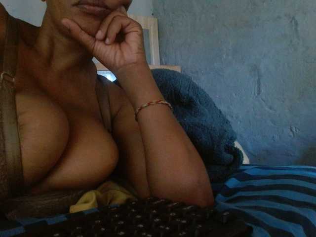 Preview of diamondboobs44dddx