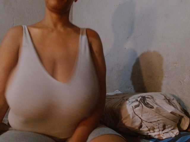 diamondboobs44dddx