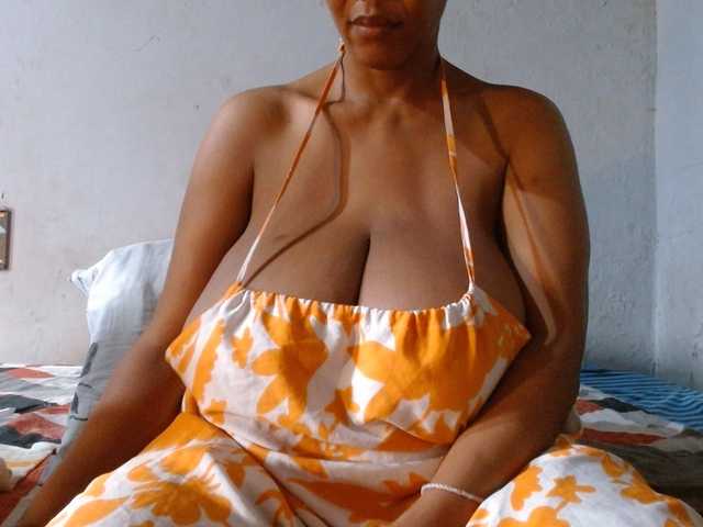 diamondboobs44dddx