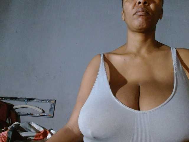 diamondboobs44dddx