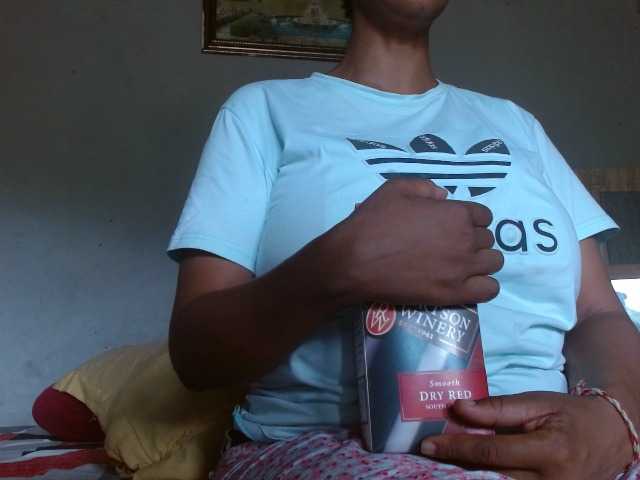 Preview of diamondboobs44dddx